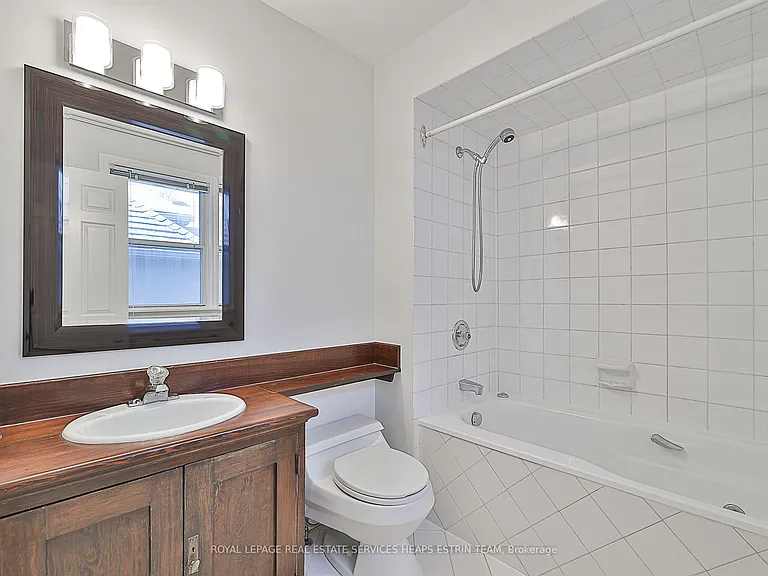 27 Southlea Ave — Photo 28