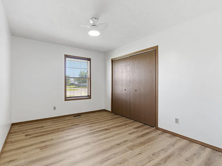 657 Kings Carriage Rd — Photo 18