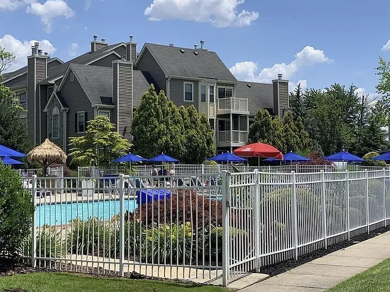274 Crosspointe Dr — Photo 23
