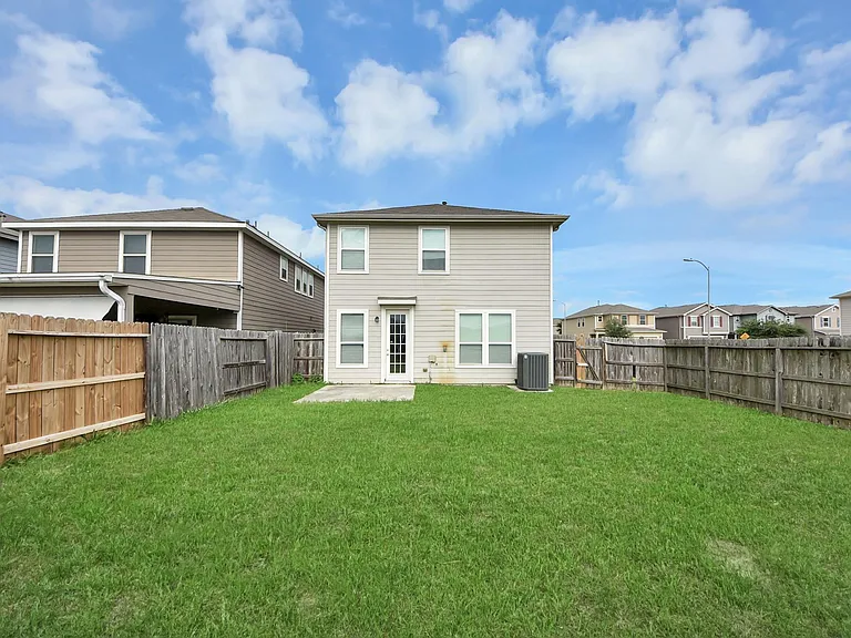 19403 Tinway Ct — Photo 43