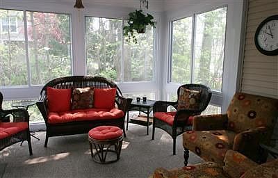 5th image of 1805 Crimson Dr