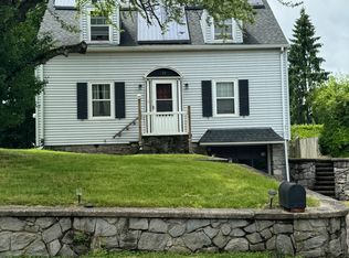 19 Colony St, Ansonia, CT 06401
