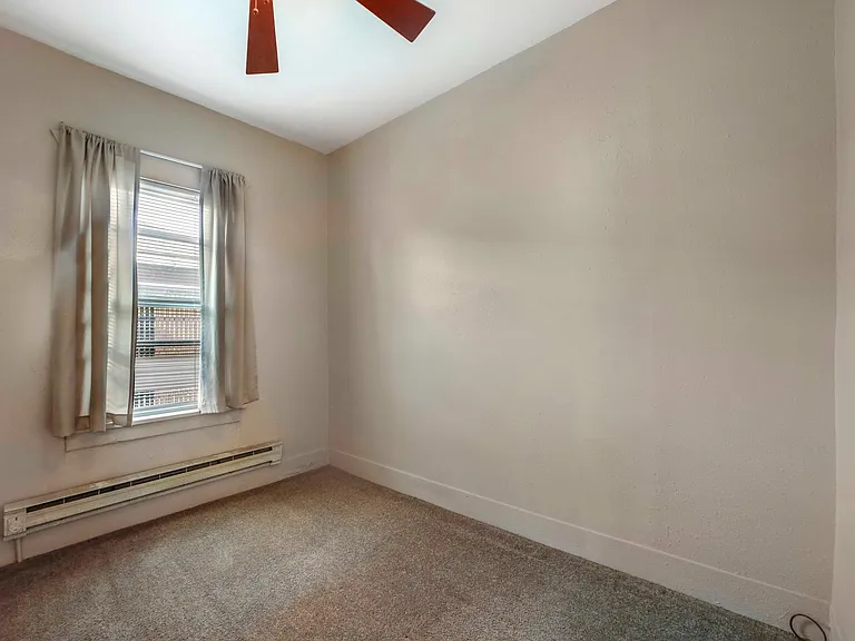 1843 Overland Ave — Photo 7