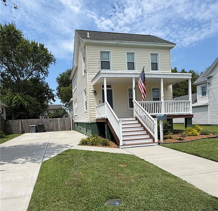 1st image of 213 Beach Rd