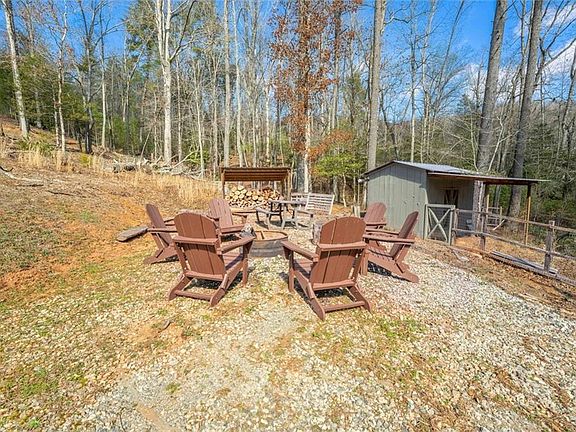 5th image of 457 Celie Ann Seabolt Rd