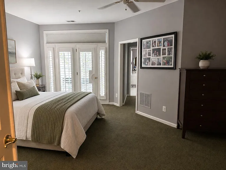 104 Oak Knoll Ter — Photo 14