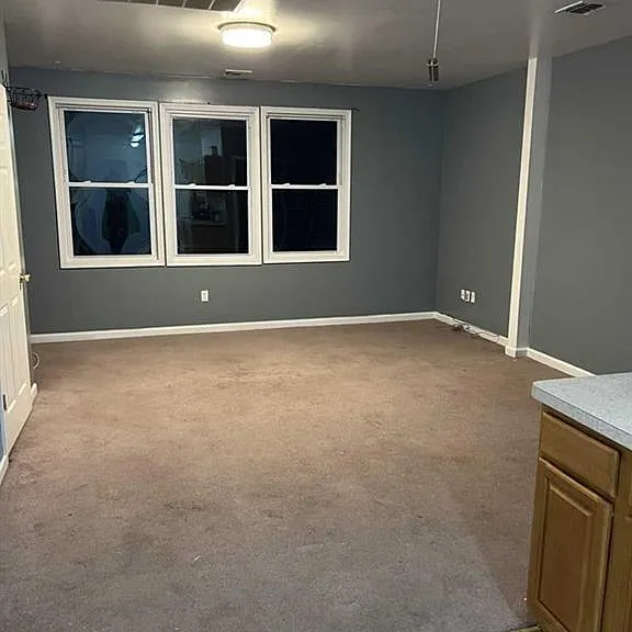 154 Maple Ave #2 — Photo 2