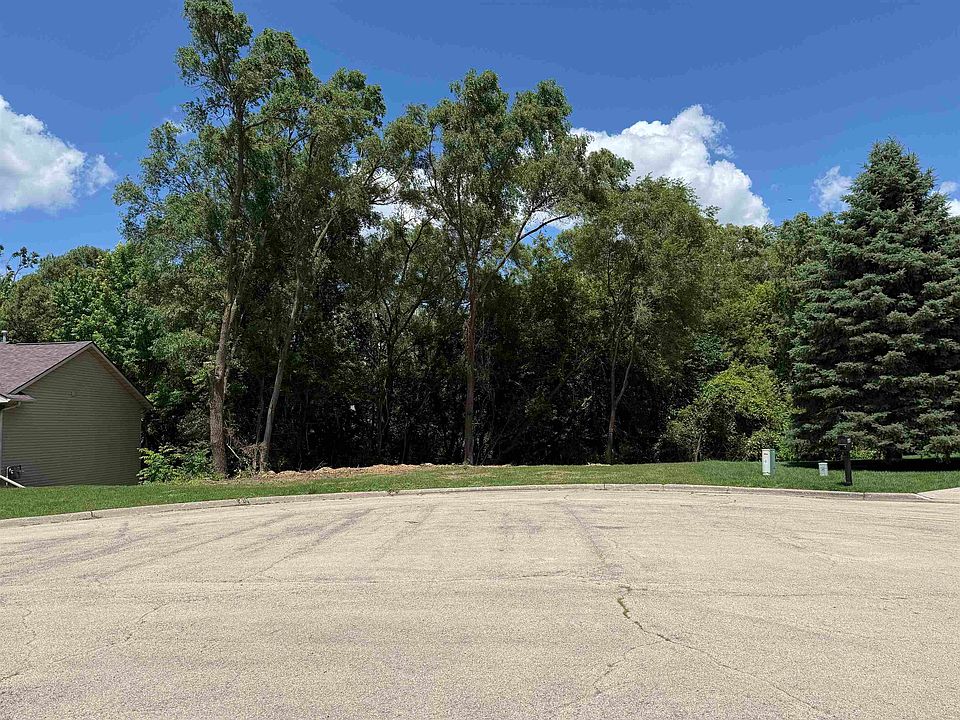 1st image of 6642 Wellingham Cir