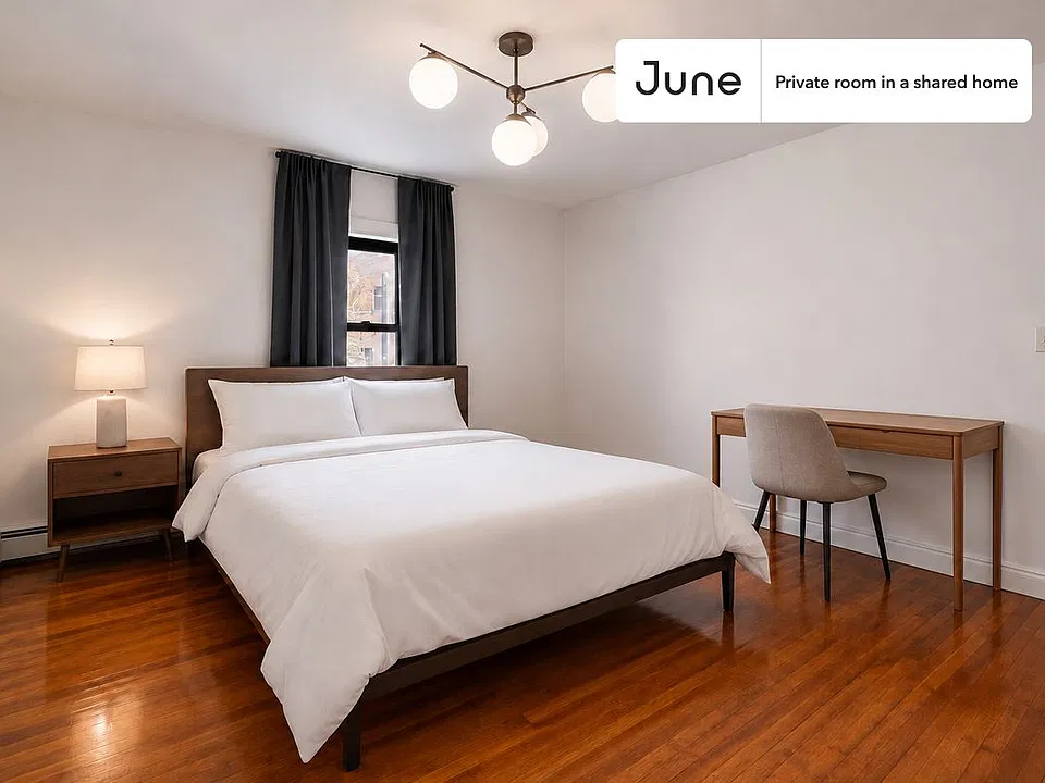 132 Chiswick Rd #2C
