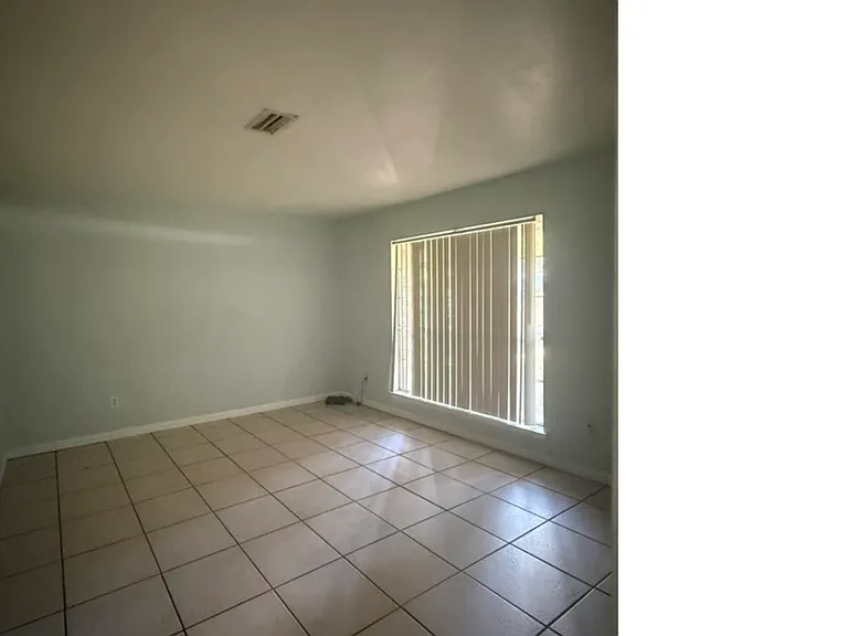 5701 Scotland Rd — Photo 13
