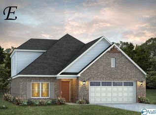 2505 Celia Ct, Huntsville, AL 35803