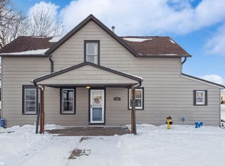 506 S 8th St, Montezuma, IA 50171