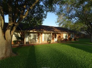 2324 Bristol St, Bryan, TX 77802