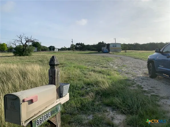 860 Greystone Dr, Copperas Cove, TX 76522