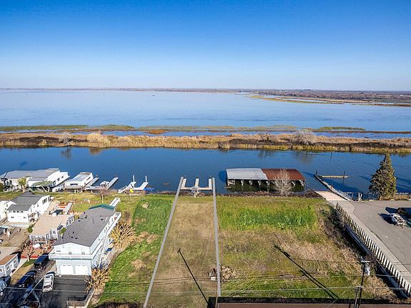 3rd image of 6831 Riverview Rd