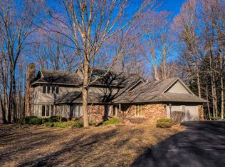 3520 Taurus Dr, Racine, WI 53406