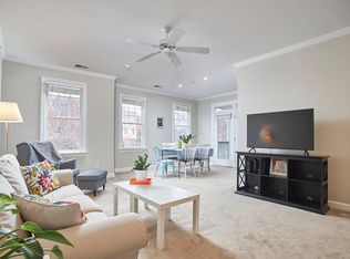 702 Copperline Dr UNIT 201, Chapel Hill, NC 27516