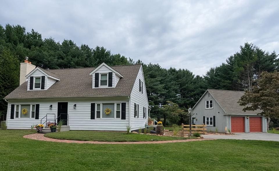 1st image of 227 Parsons Rd