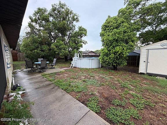 4th image of 5485 Roble Ave