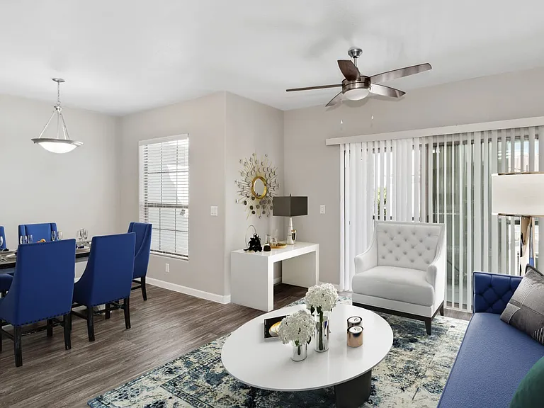 650 E Azure Ave — Photo 4