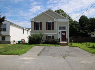 34 Plant St, Cumberland, RI 02864