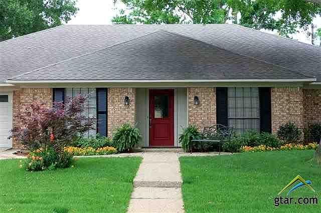1st image of 600 Becky Dr