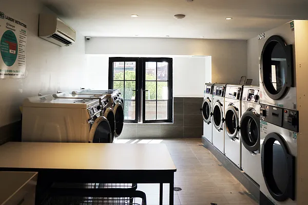 Rented by R New York | media 31