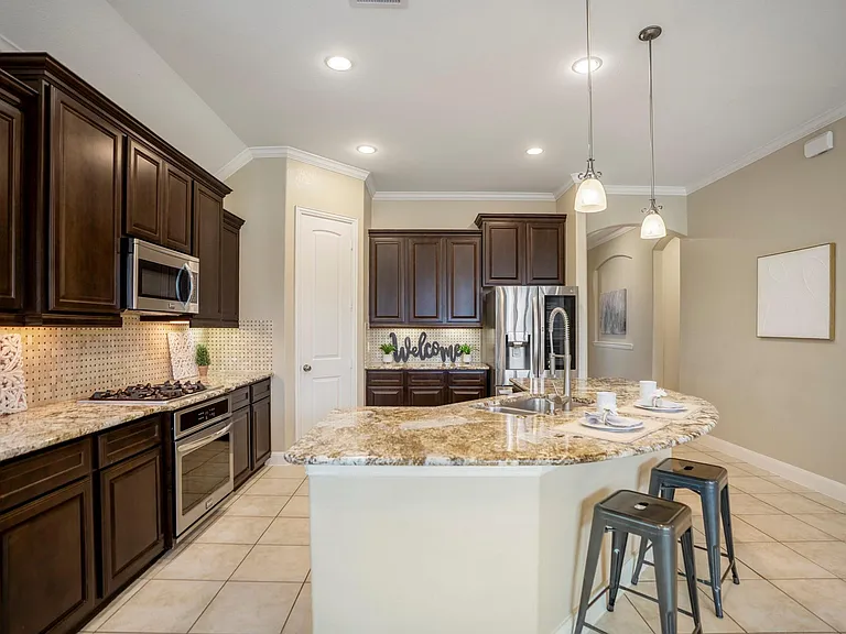 22310 Taren Ct — Photo 9