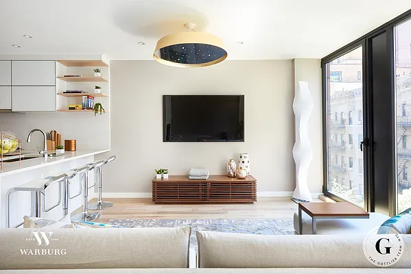 Rented by Warburg | media 26