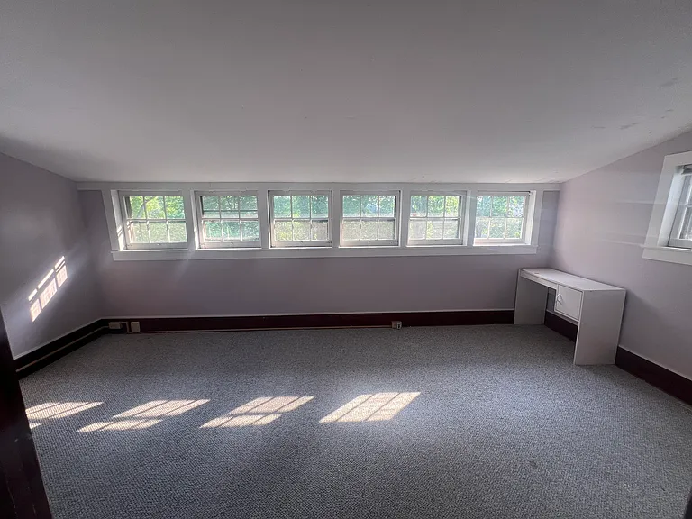 312 Elmwood ave — Photo 12