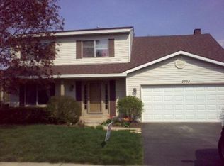2702 Gateshead Dr, Naperville, IL 60564