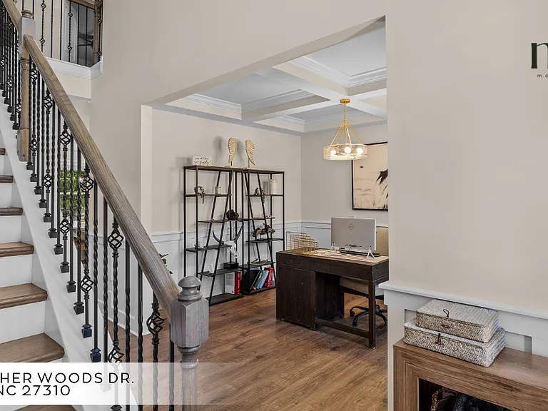 4660 Thatcher Woods Dr — Photo 23