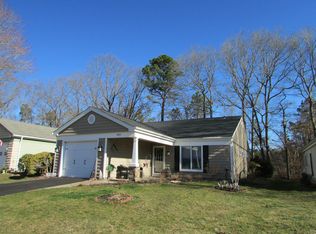 303 Kingston Ct, Ridge, NY 11961