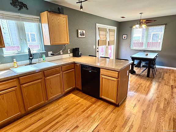 5th image of 1016 Boswell Dr
