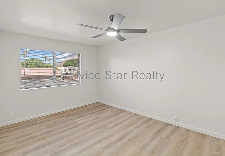 4610 N 68th St #437 — Photo 12
