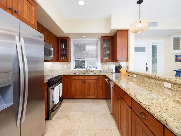 75-6025 Alii Dr APT C102, Kailua Kona, HI 96740