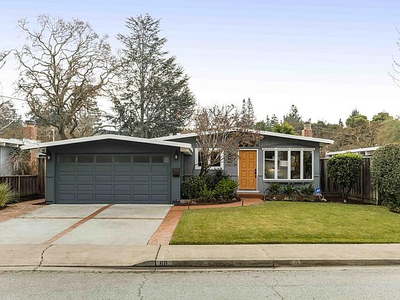 2nd image of 60 Lorelei Ln