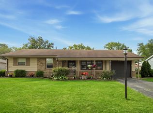 1231 Springdale Ln, Elk Grove Village, IL 60007