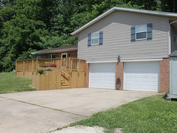 106 Brandy St, South Point, OH 45680