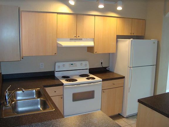 4th image of 3608 Trafalgar Way APT 103
