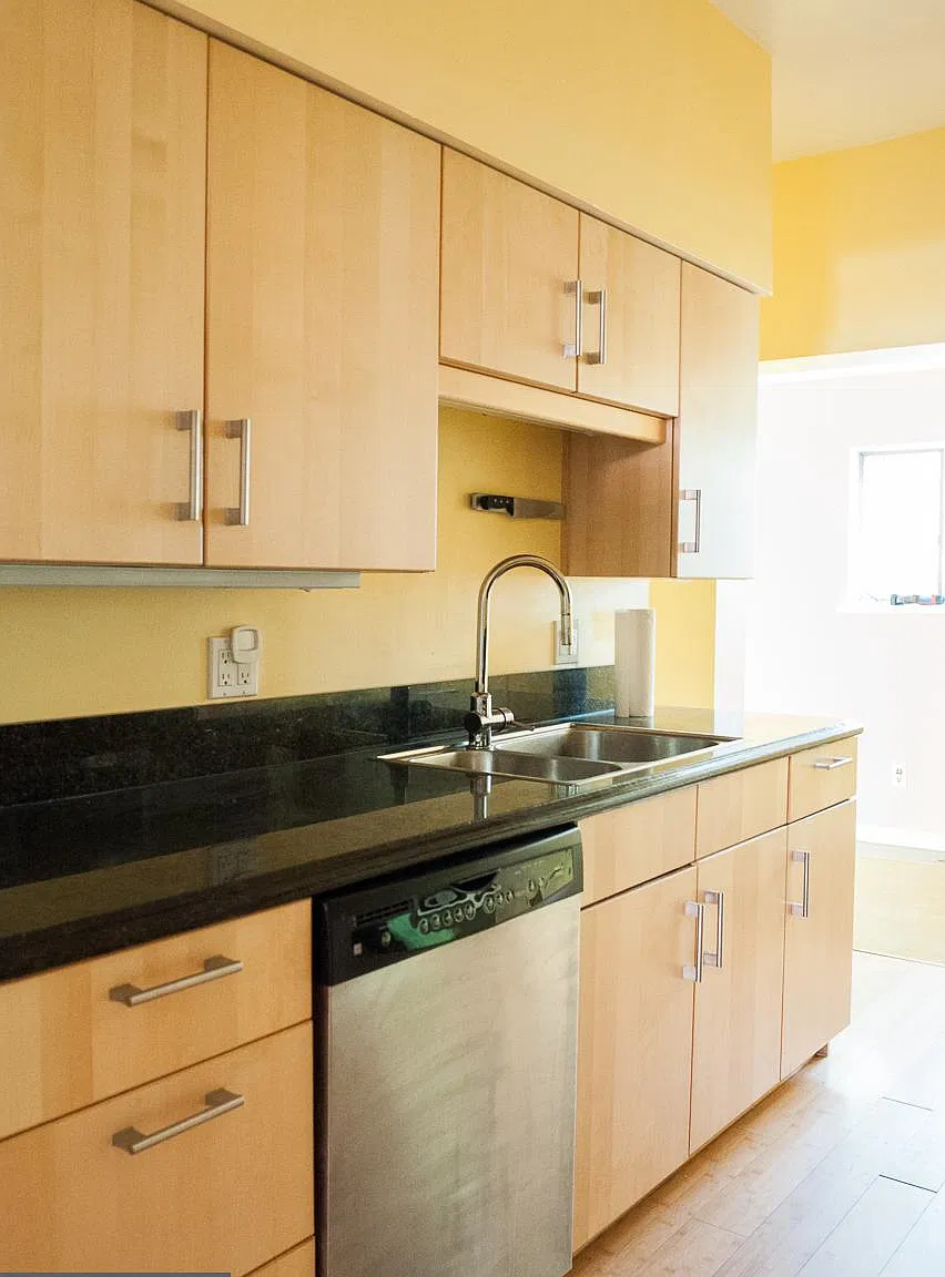 2 bed, 1.5 bath, 2000 sqft, $3,500 — Photo 4