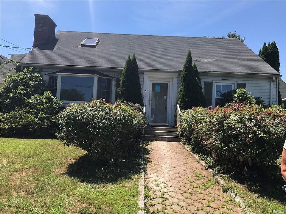 1st image of 51 Thomas Pl
