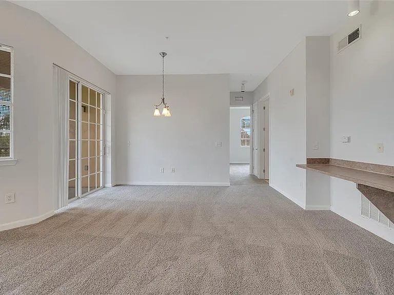 817 Terrace Ridge Cir #817 — Photo 12