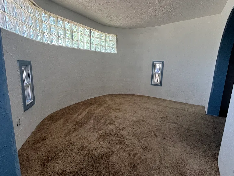 2302 Espanola St NE — Photo 11