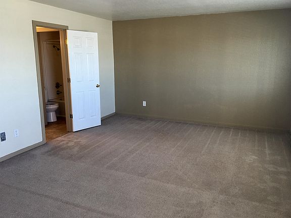 4th image of 1427 W 27th Ave APT 28