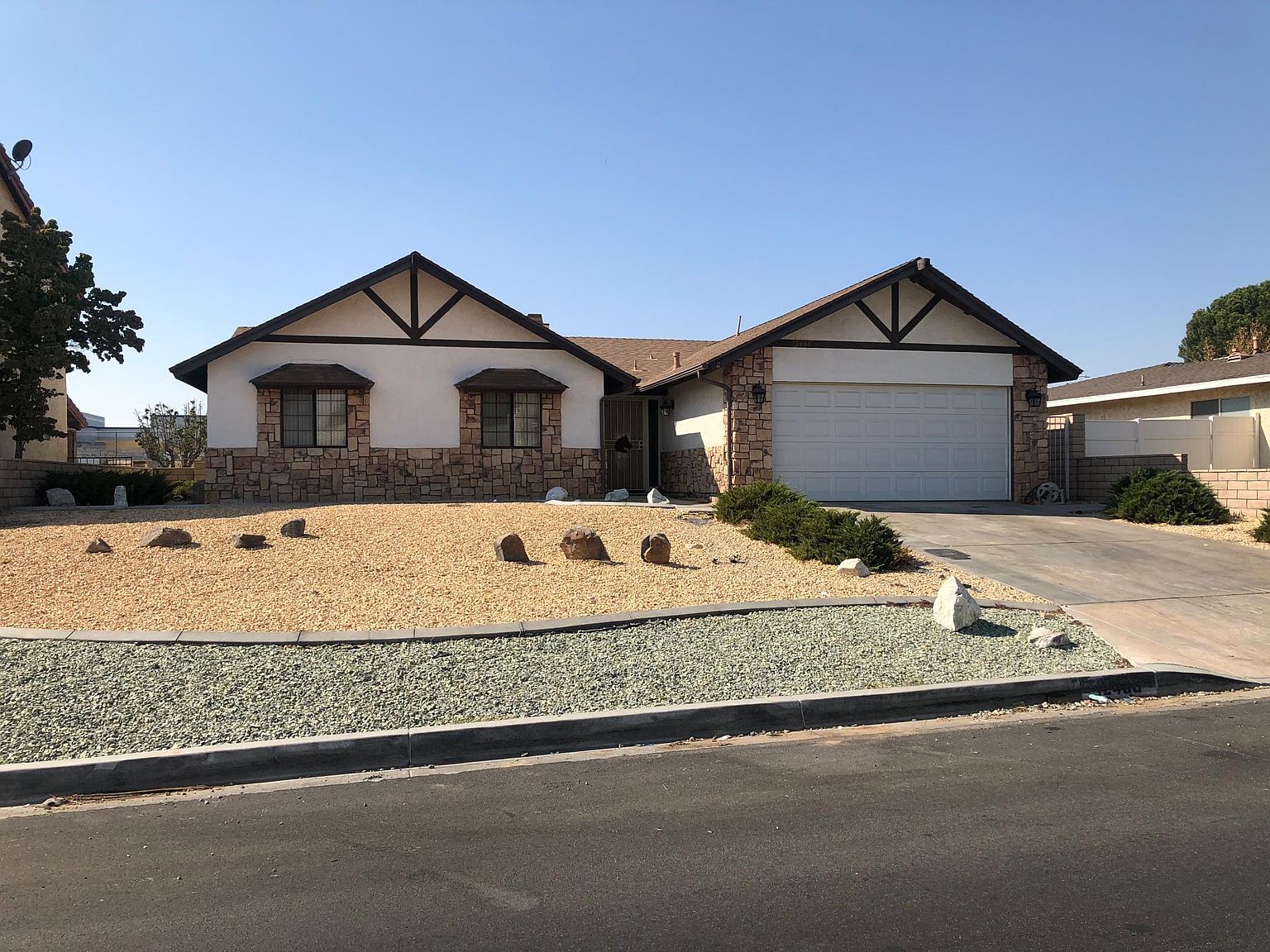 12468 Spring Valley Pkwy, Victorville, CA 92395 | Zillow 12468 Spring Valley Pkwy, Victorville, CA 92395 | Zillow