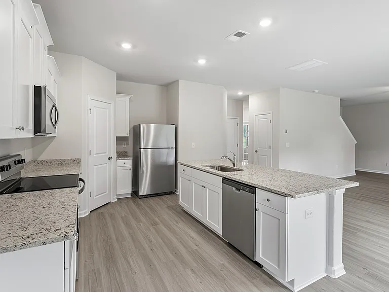 1420 Nia Rd — Photo 2