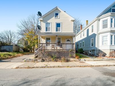 231 Pleasant St, New Bedford, MA, 02740