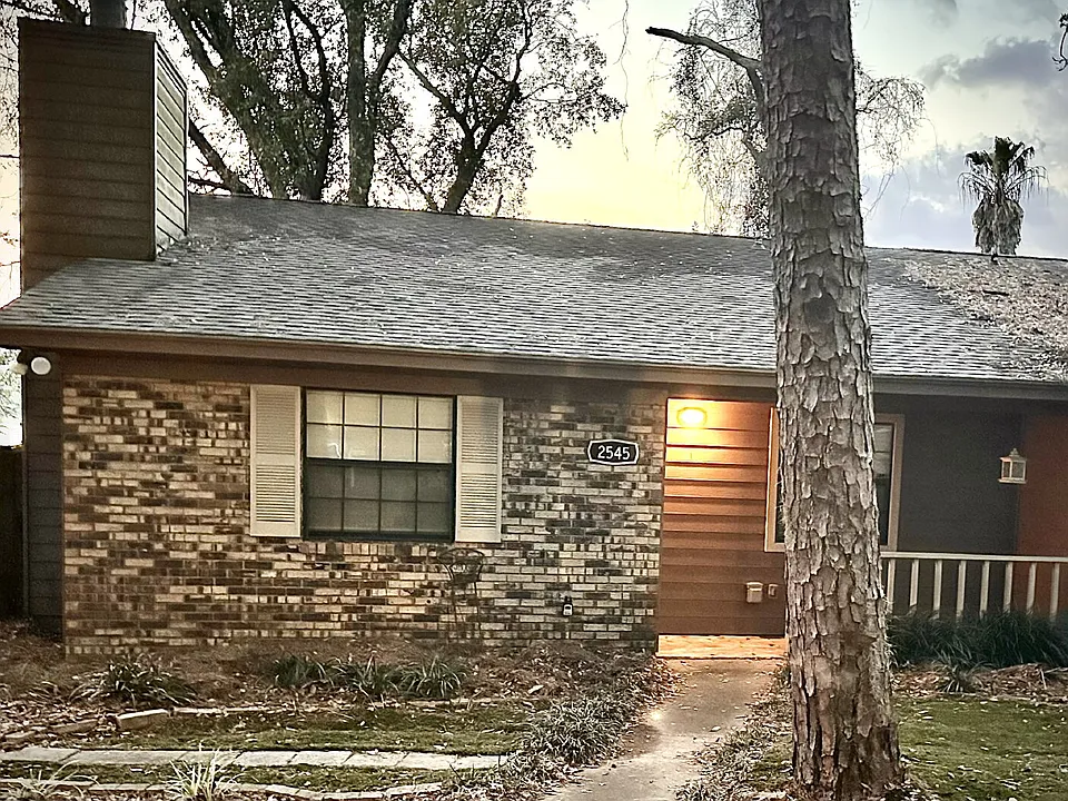 2545 Panther Creek Rd