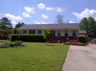 3932 Seaforth Dr, Charlotte, NC 28205